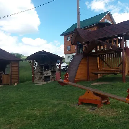 на гірському схилі *