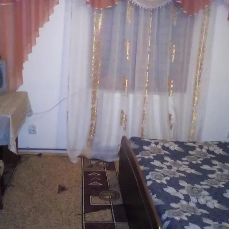 на гірському схилі *